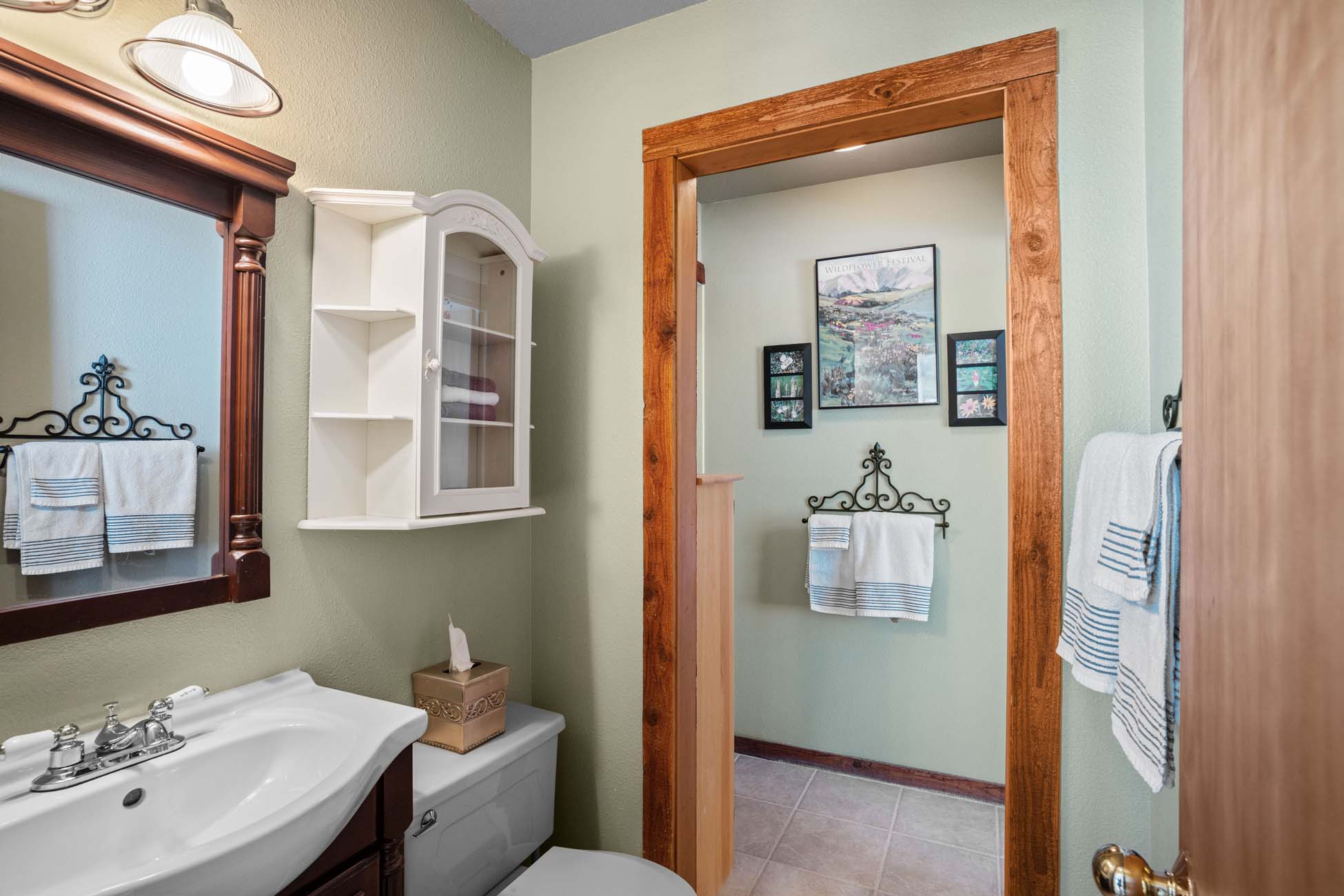 49 Powderview Drive, Crested Butte Colorado - primary bathroom